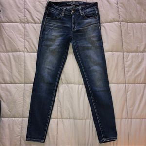 American Eagle dark wash skinny jeans